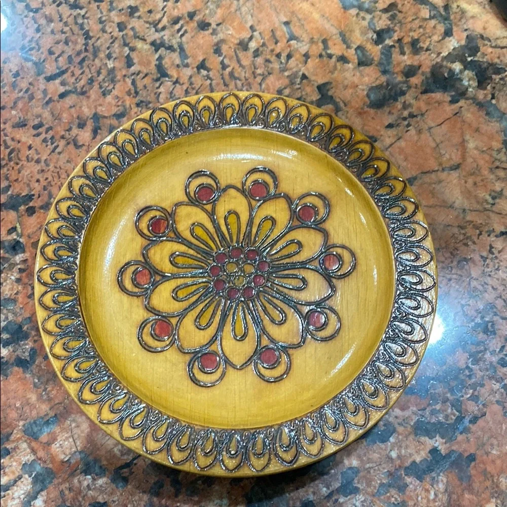 Vintage wooden inlaid Polish decorative plate Spoldzielnoa Rzemieslnicza trinket